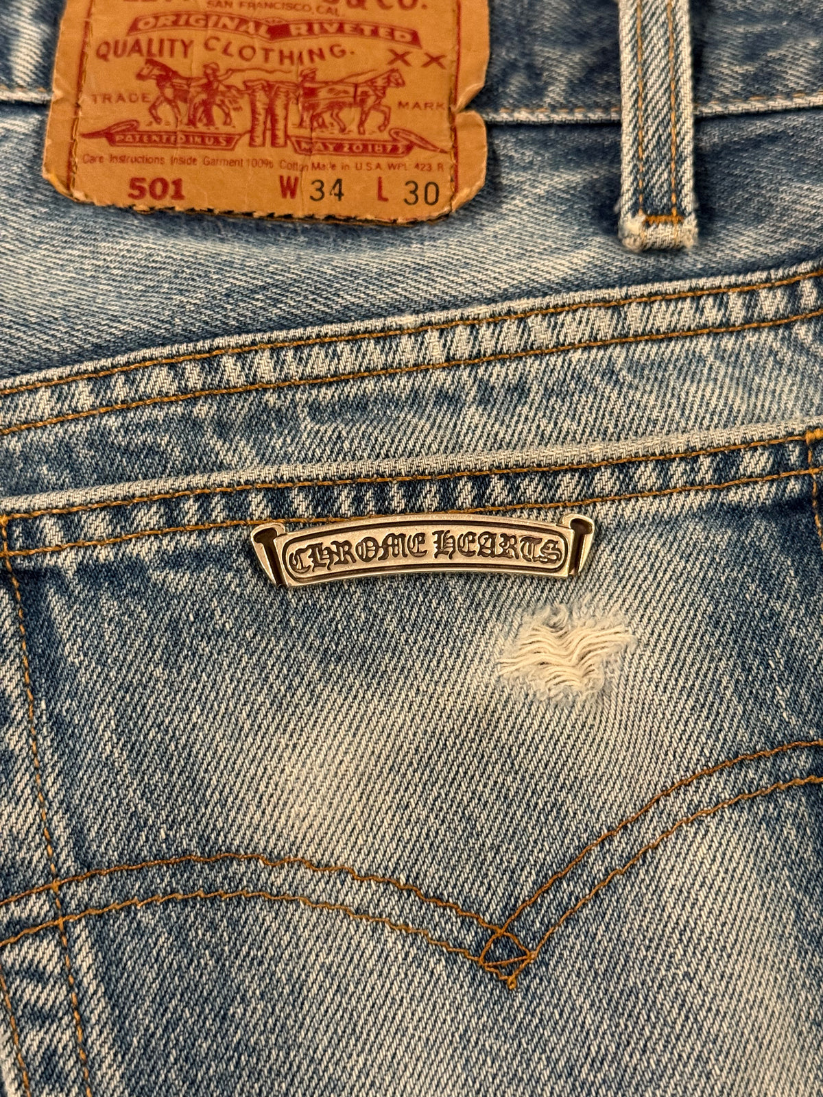 Light Wash Cross Patch Levi's Denim Jeans